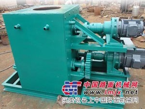 供应DSZ型粉尘加湿搅拌机