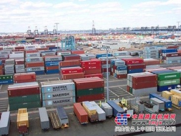 鸿骏达物流公司提出安全的青岛集装箱运输车队服务1520542