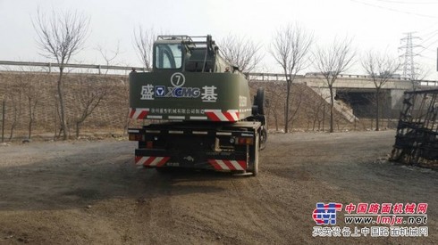 处理抵账全新徐工16吨吊车，无手续，价格面议