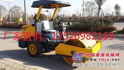 洛阳政赢压路机