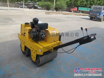 供应手扶式小型压路机 柴油小型压路机万向机械压路机