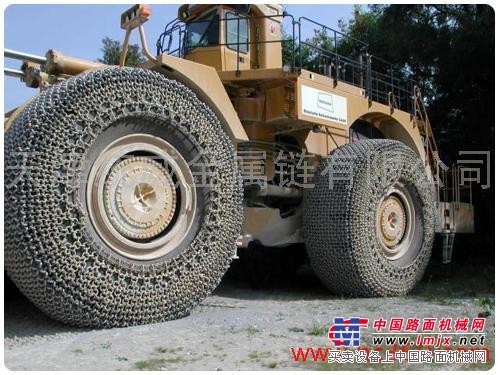 供應廠家直銷山工16/70-20型裝載機輪胎保護鏈及配件