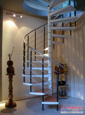 买品牌好的楼梯立柱系列，优选嘉旭幕墙楼梯厂楼梯立柱系列