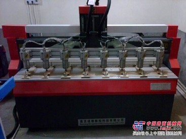 福建雕刻机主营木工 广告 激光 石材等雕刻机 价格优惠