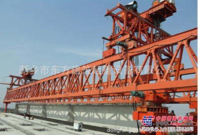 厂家加工定制180吨架桥机，价格从优