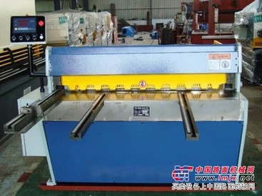 冷弯成型设备开始走可持续发展的道路