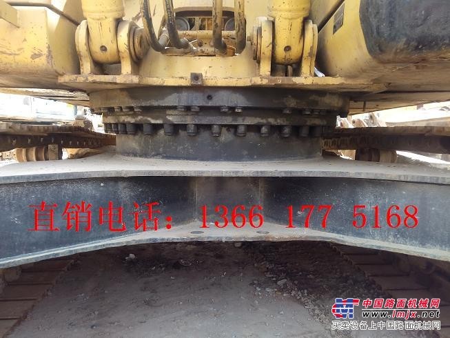 供应一台二手卡特320C挖掘机价格优惠