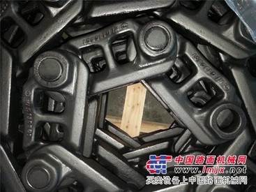 矿山链轨总成 推土机链板13599261769【@顶泰工程】