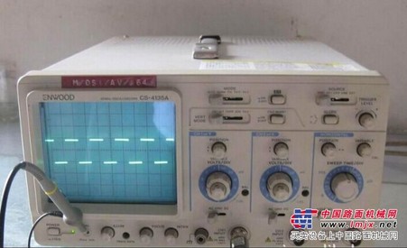 出售出租、回收维修日本健伍40M模拟示波器CS4135A