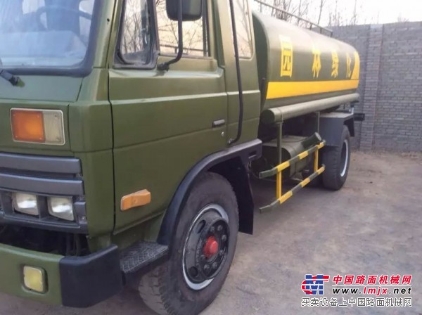 供应东风二手洒水车 解放二手洒水车 小霸王洒水车