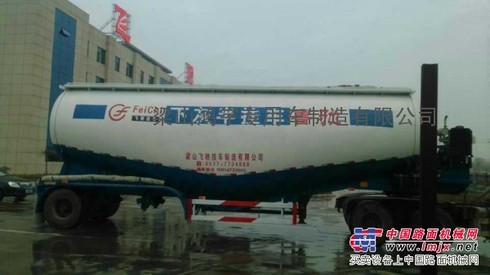 供应高效轻量化38-130立方散装水泥罐车