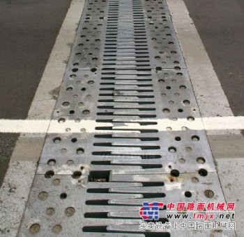 【致】JT河北出售梳形钢板伸缩缝用途厂家操作