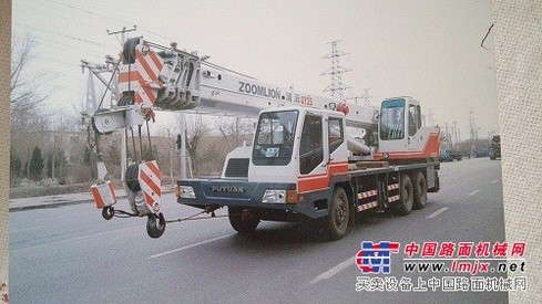 二手浦沅25吨吊车