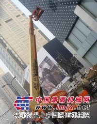 升限41米直臂高空车出租自行式JLG高空车成都志成租赁