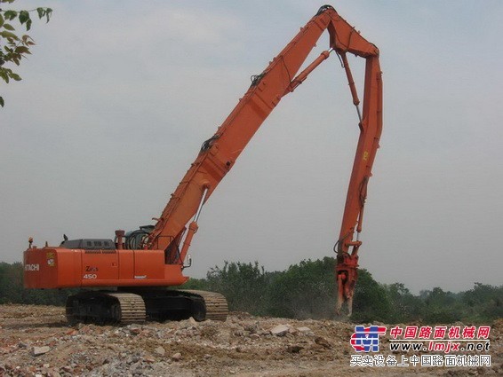 供应广州南沙挖掘机拆迁设备制造