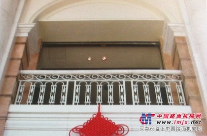 兰州铁艺大门制作,甘肃铁艺护栏,兰州铁艺阳台围栏厂家