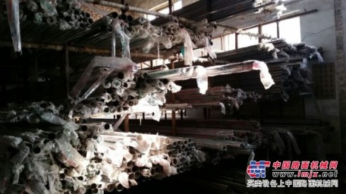 供应不锈钢无缝管供应商：超值的不锈钢管材就在新绛县超越不锈钢制品