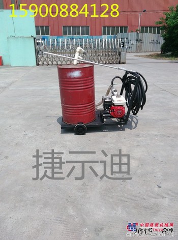 公路封层预养护。