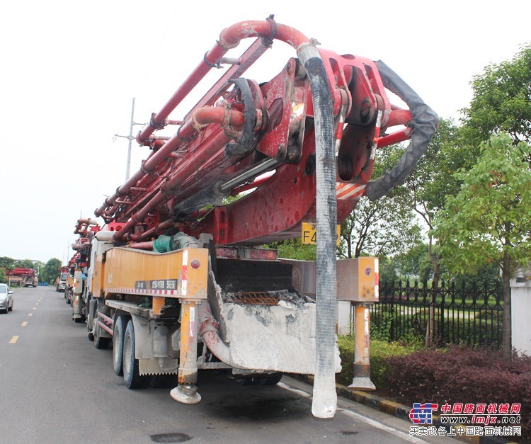 江苏三翼 出售三一56米泵车 2012年出厂 车况好