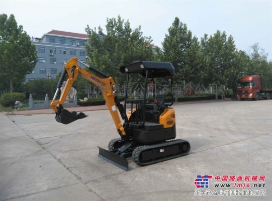 山東省恒特全國銷售客戶滿意22微型挖掘機