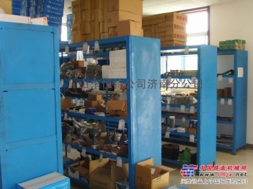 山东省恒特公司全国销售客户满意挖掘机原厂配件