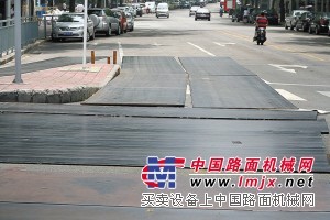 漢陽路麵鋼板出租公司 知名專業 【段先生路麵鋼板】