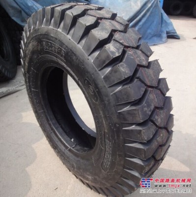 山东青州专业生产普利王工程轮胎