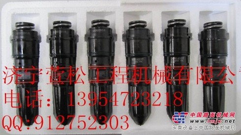 供应SD23推土机喷油器4914537