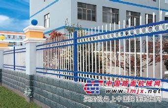 济南镀锌护栏专业制作厂家选宏瑞金属，高端定做批发，质优价廉