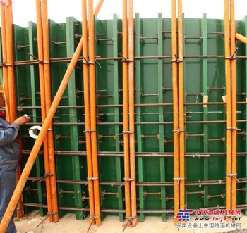 建筑圆模板批发厂商/山东方圆建筑材料公司