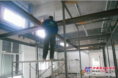 【实力企业】石家庄钢结构楼梯制作安装--【鑫源】