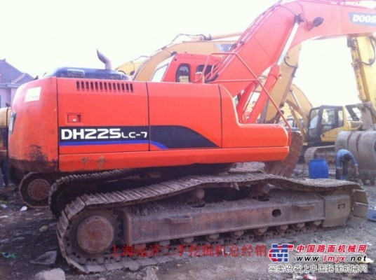出售二手鬥山DH225-7挖掘機價格