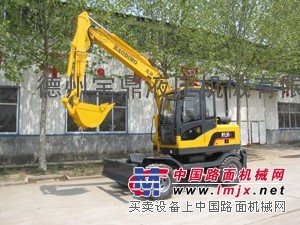 求購寶鼎輪式挖掘機WYL90-7