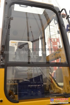 供應中聯重科ZE360E挖掘機駕駛室