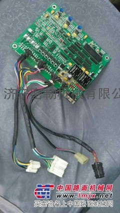 供应山东众友挖掘机配件JCM907D电脑板