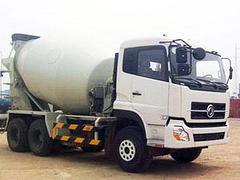 買優質的混凝土攪拌運輸車當然是到南寧吉秋汽車了，柳州小型混凝土運輸車