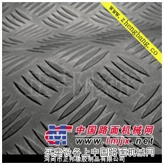圆扣橡胶垫厂|沧州优质防滑橡胶板提供商