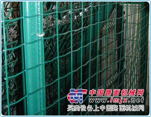 供应荷兰网钢格板护栏网勾花网