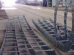 陕西省机床工程拖链 知名的陕西机床穿线工程钢铝拖链厂家