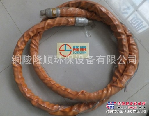 供應(yīng)路面灌縫機用電加熱管 恒溫軟管 可定制長度