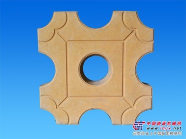 【青岛胶州】九孔草坪砖样式齐全，颜色各异，欢迎选购