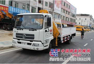 随车吊|改装车|鑫怡汽车|东莞随车吊|广东随车吊