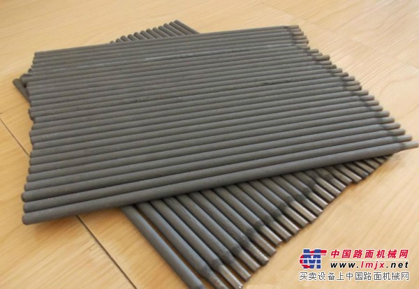 供应TDM-8碳化钨合金耐磨堆焊焊条