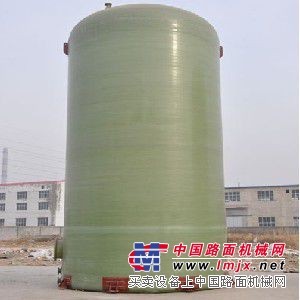 【2016火爆眼球】河南玻璃钢超纯水箱价格行情/生产厂家——新意