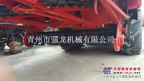 玉米收割机秸秆前切碎前滚刀