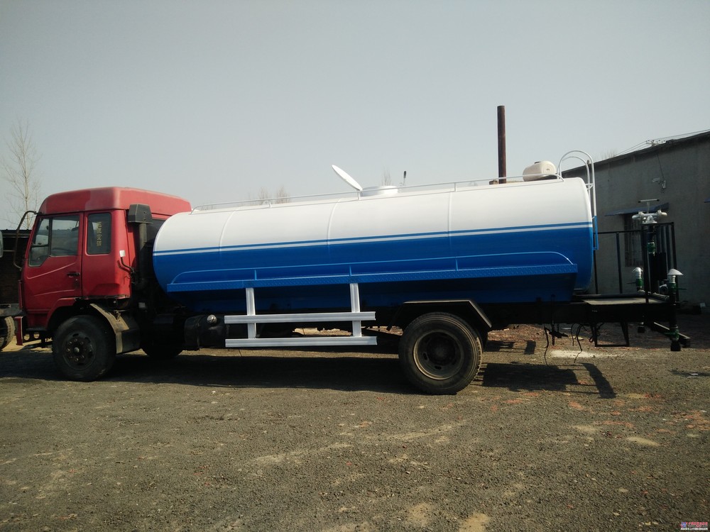 改装出售二手洒水车 雾炮洒水车 5方8方10方二手洒水车