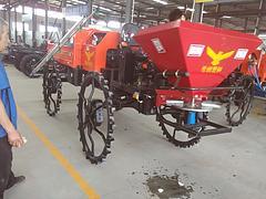 奥林工程机械提供好的农业机械 北京运苗机、装载机、喷药机、、撒肥器厂家
