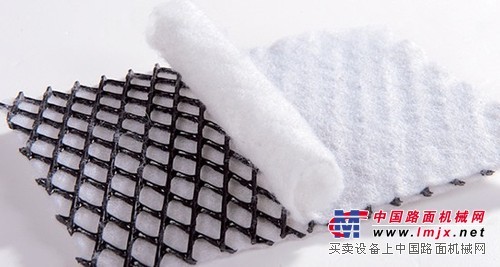 畅销的三维复合排水网——山东华龙三维复合排水网厂家特供