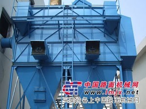滨江重工的FMQDⅢ型气箱式脉冲袋式收尘器