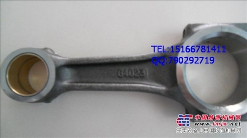 进口件，交货迅速康明斯QSB4.5飞轮3819695节温器